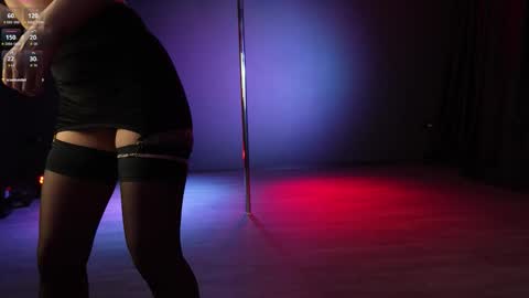 Snapshot of incredible_shell chatting on 03.23.26 Masha online show from 03.23.26