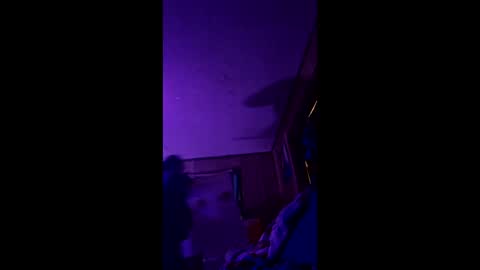 Snapshot of indegeniouscreature chatting on 03.12.26 indegeniouscreature online show from 03.12.26