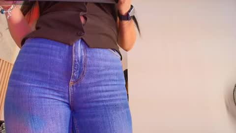 Indi Catalina online show from 09.12.25