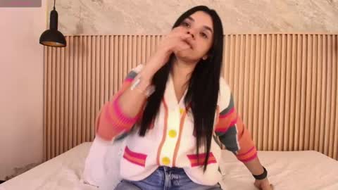 Indi Catalina online show from 12.20.25