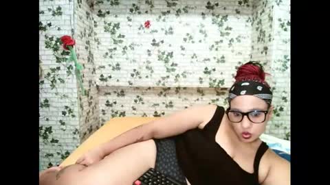 Snapshot of indian_candyxx chatting on 03.03.25 Candy cat online show from 03.03.25