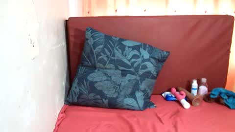 Snapshot of indian_sunshine chatting on 06.18.26 indian_sunshine online show from 06.18.26