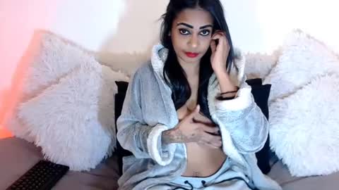 Jazmin online show from 07.07.26