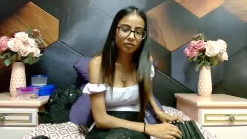 Snapshot of indianarmani chatting on 01.24.25 Armani online show from 01.24.25