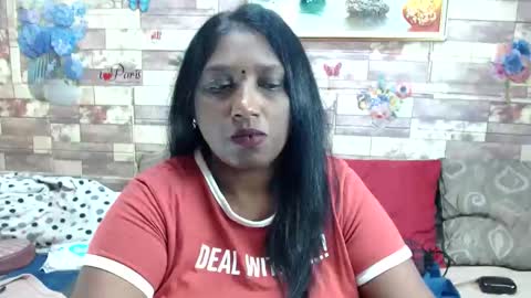 Snapshot of indianblue3 chatting on 10.26.25 tracy online show from 10.26.25