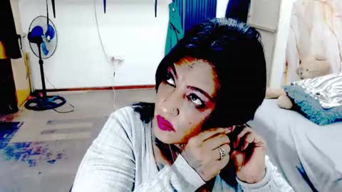 Snapshot of indiancatz2 chatting on 07.13.26 anusha online show from 07.13.26