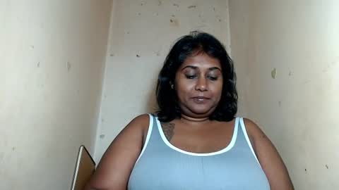 Snapshot of indiancoco chatting on 06.23.26 candice online show from 06.23.26