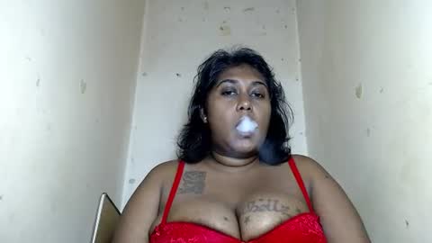 Snapshot of indiancoco chatting on 06.25.26 candice online show from 06.25.26