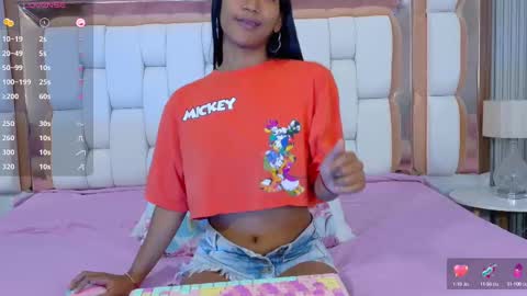 Snapshot of indiancutiie chatting on 09.26.25 LITTLE AINHOA online show from 09.26.25