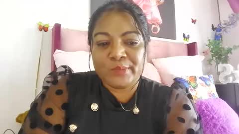indiandelia online show from 01.12.25