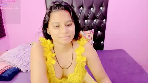 Snapshot of indianflame chatting on 01.04.25 PARADISEQUEEN online show from 01.04.25