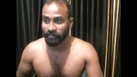 Snapshot of indianh chatting on 01.18.25 indian hairy online show from 01.18.25