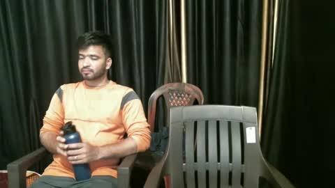 Snapshot of indianh chatting on 03.12.25 indian hairy online show from 03.12.25