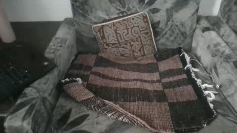 Indian lover online show from 01.01.25