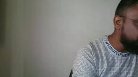 Indian lover online show from 01.16.25