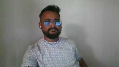 Indian lover online show from 02.01.25