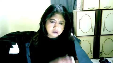 Snapshot of indianpleasures21 chatting on 06.03.26 indianpleasures21 online show from 06.03.26