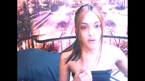 Snapshot of indianpretty1 chatting on 10.24.25 indianpretty1 online show from 10.24.25