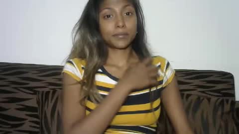 indianqtpie6 online show from 12.03.24