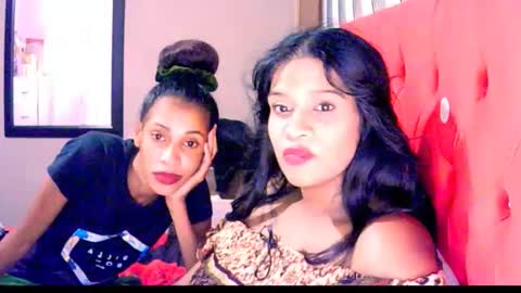 Snapshot of indianrose4u7 chatting on 10.23.25 indianrose4u7 online show from 10.23.25