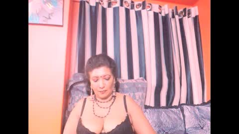 indiansarika65 online show from 12.10.24