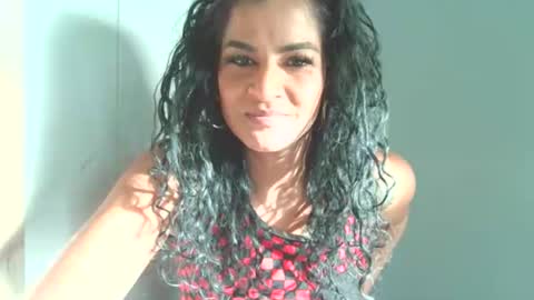 Snapshot of indiansavage1 chatting on 05.12.26 rani online show from 05.12.26