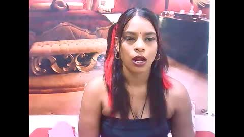 Snapshot of indiansexyass4u2luv chatting on 01.26.25 indiansexyass4u2luv online show from 01.26.25