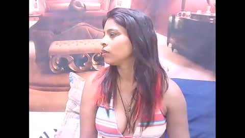 Snapshot of indiansexyass4u2luv chatting on 02.18.25 indiansexyass4u2luv online show from 02.18.25