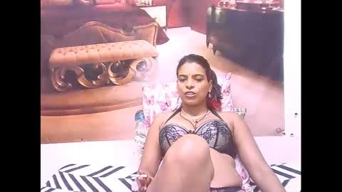 Snapshot of indiansexyass4u2luv chatting on 03.03.25 indiansexyass4u2luv online show from 03.03.25