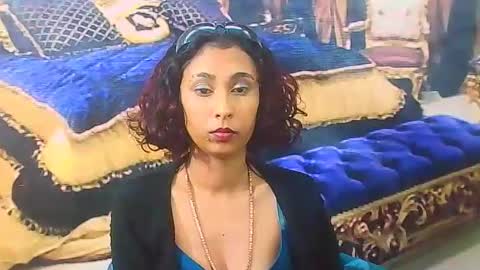 indiansexybutt4u2luv online show from 07.11.26