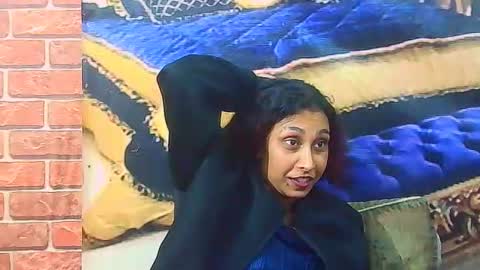 indiansexybutt4u2luv online show from 07.17.26