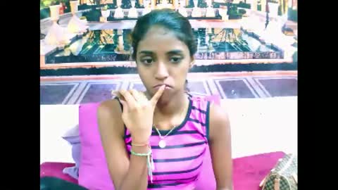 Snapshot of indiansexyslender4u2luv chatting on 01.10.25 indiansexyslender4u2luv online show from 01.10.25