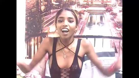 Snapshot of indiansexyslender4u2luv chatting on 01.13.25 indiansexyslender4u2luv online show from 01.13.25