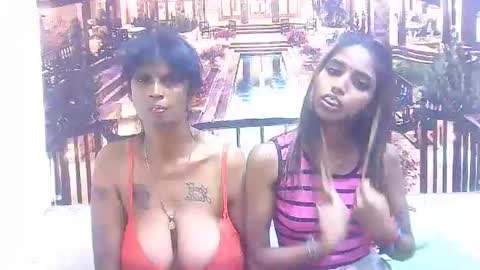 Snapshot of indiansexyslender4u2luv chatting on 01.29.25 indiansexyslender4u2luv online show from 01.29.25