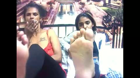 Snapshot of indiansexyslender4u2luv chatting on 02.28.25 indiansexyslender4u2luv online show from 02.28.25