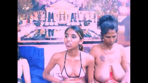 Snapshot of indiansexyslender4u2luv chatting on 03.03.25 indiansexyslender4u2luv online show from 03.03.25