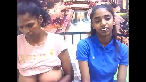 Snapshot of indiansexyslender4u2luv chatting on 03.07.25 indiansexyslender4u2luv online show from 03.07.25