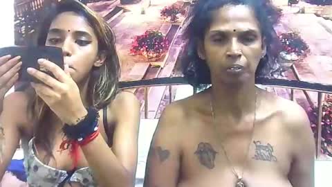 Snapshot of indiansexyslender4u2luv chatting on 03.07.25 indiansexyslender4u2luv online show from 03.07.25
