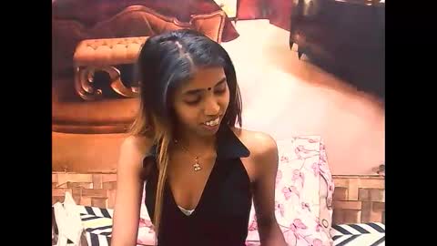 Snapshot of indiansexyslender4u2luv chatting on 09.13.25 indiansexyslender4u2luv online show from 09.13.25