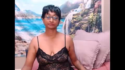 Snapshot of indianspicy69 chatting on 02.24.25 Shreya online show from 02.24.25