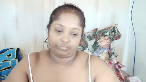 Snapshot of indiantasha chatting on 12.29.24 indiantasha online show from 12.29.24