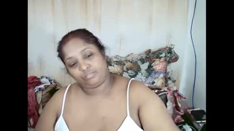 Snapshot of indiantasha chatting on 12.30.24 indiantasha online show from 12.30.24