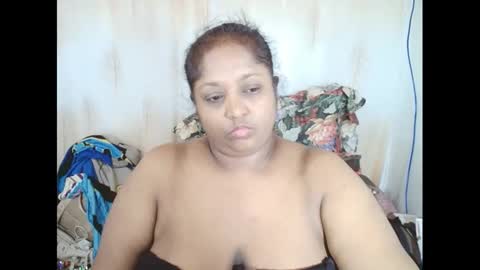 Snapshot of indiantasha chatting on 12.31.24 indiantasha online show from 12.31.24