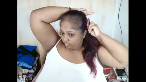 Snapshot of indiantasha chatting on 01.12.25 indiantasha online show from 01.12.25