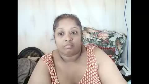 Snapshot of indiantasha chatting on 01.15.25 indiantasha online show from 01.15.25