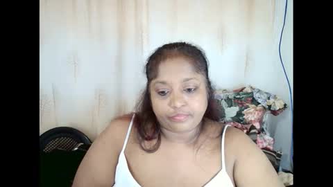 Snapshot of indiantasha chatting on 01.29.25 indiantasha online show from 01.29.25