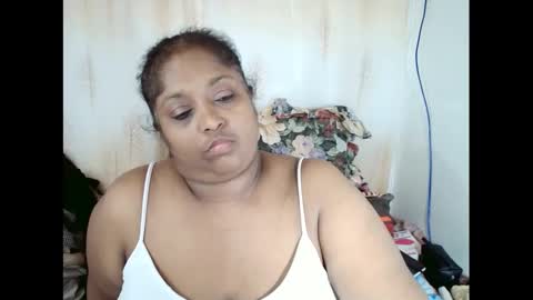 Snapshot of indiantasha chatting on 01.29.25 indiantasha online show from 01.29.25