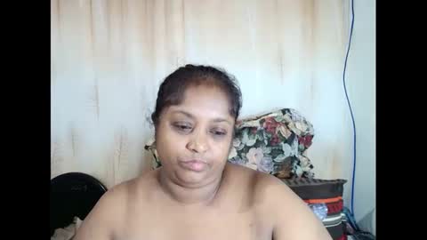 Snapshot of indiantasha chatting on 02.18.25 indiantasha online show from 02.18.25