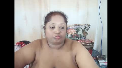 Snapshot of indiantasha chatting on 03.11.25 indiantasha online show from 03.11.25