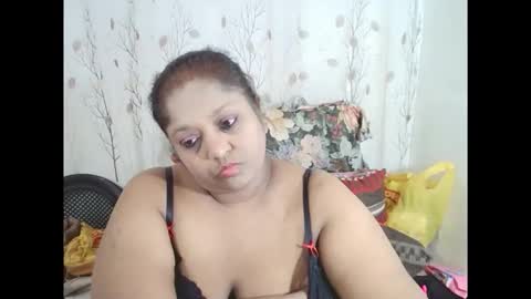 Snapshot of indiantasha chatting on 09.30.25 indiantasha online show from 09.30.25